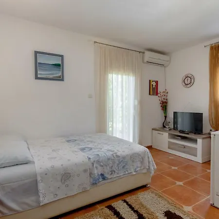 Ruza Apartmán Budva